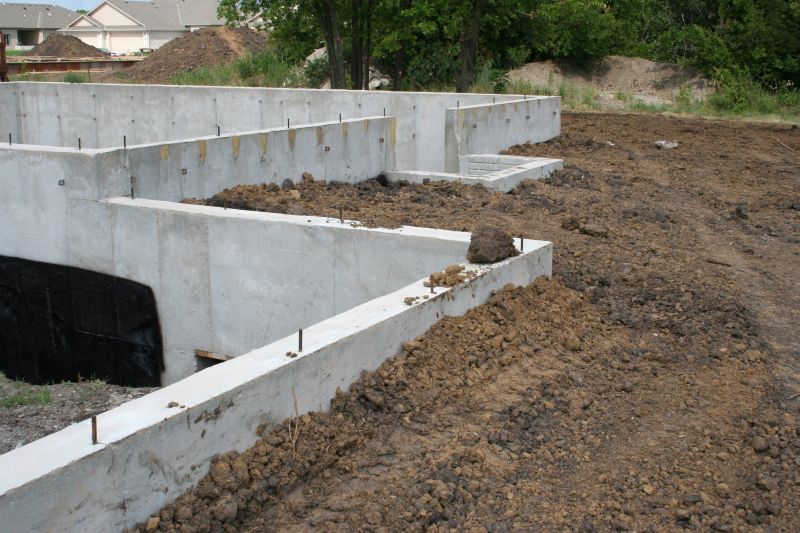 Foundation Wall Pouring in Wesley Chapel, FL